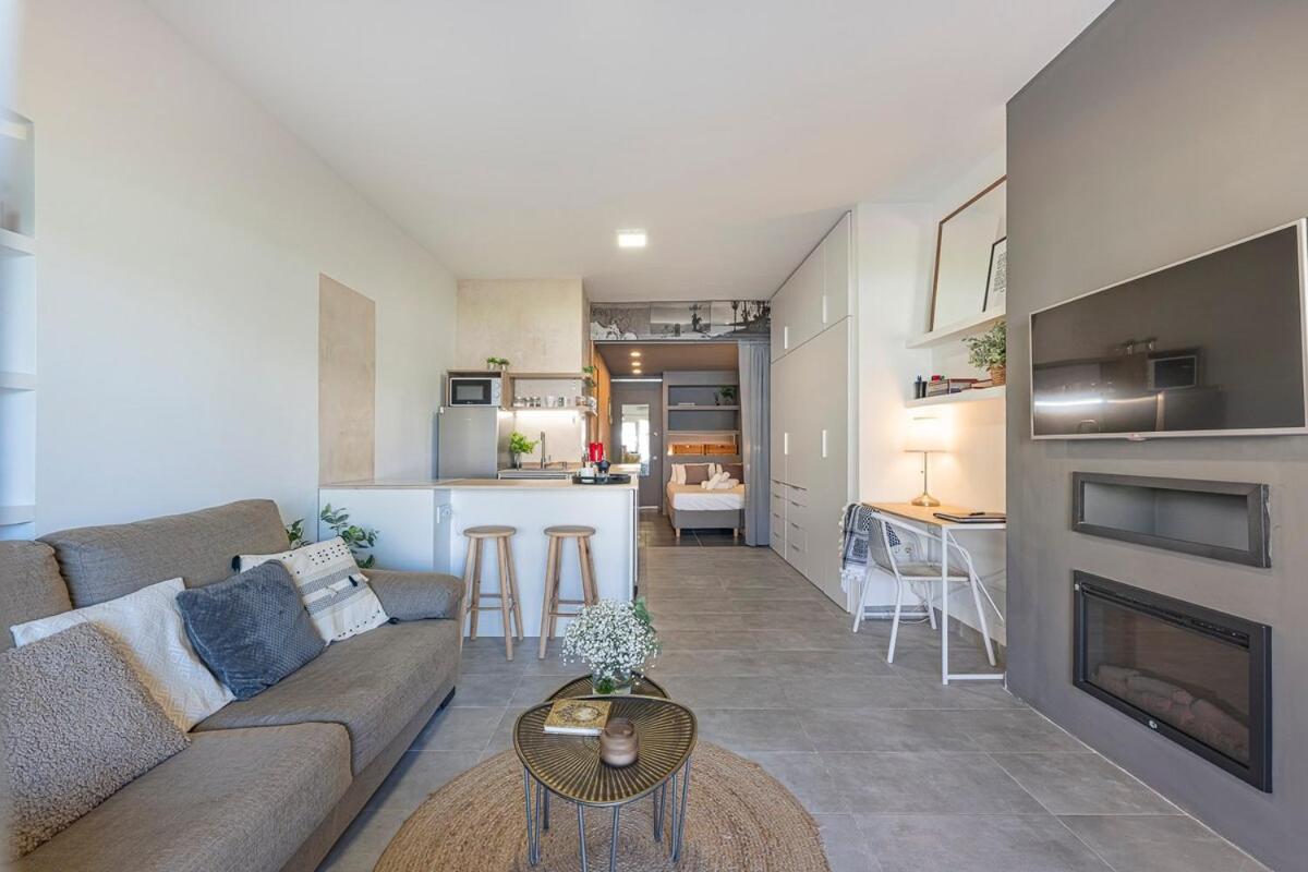 Golden Mile Getaway, Garden View, Pool & Comfort Marbella Eksteriør bilde