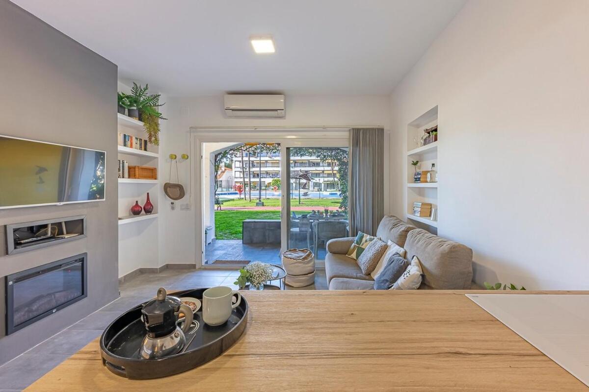 Golden Mile Getaway, Garden View, Pool & Comfort Marbella Eksteriør bilde