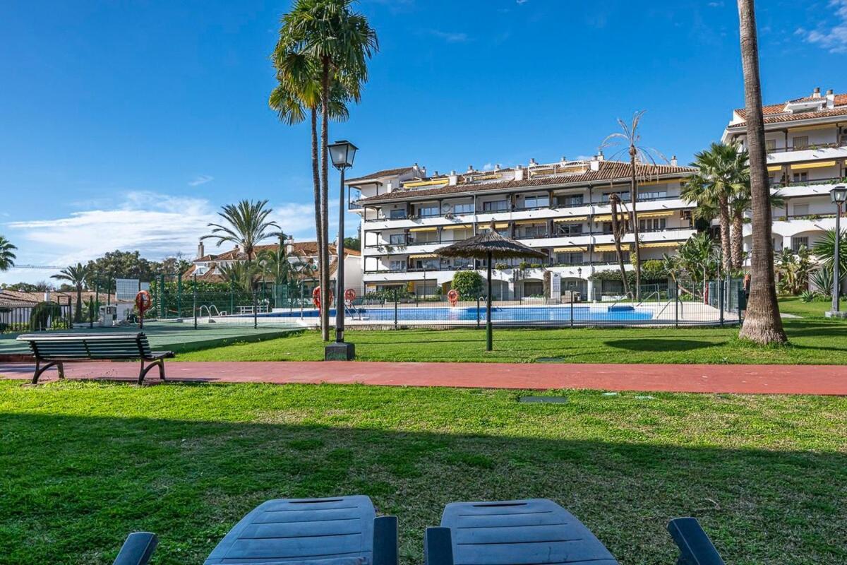 Golden Mile Getaway, Garden View, Pool & Comfort Marbella Eksteriør bilde