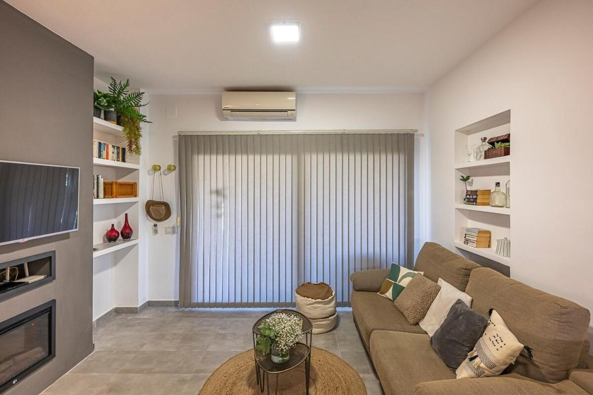 Golden Mile Getaway, Garden View, Pool & Comfort Marbella Eksteriør bilde